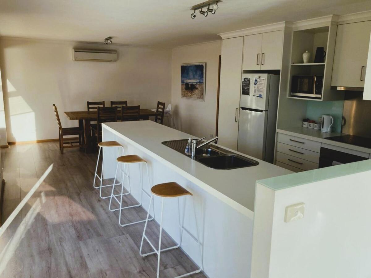 Spacious Modern Home Outstanding Views Sleeps 9 호바트 외부 사진